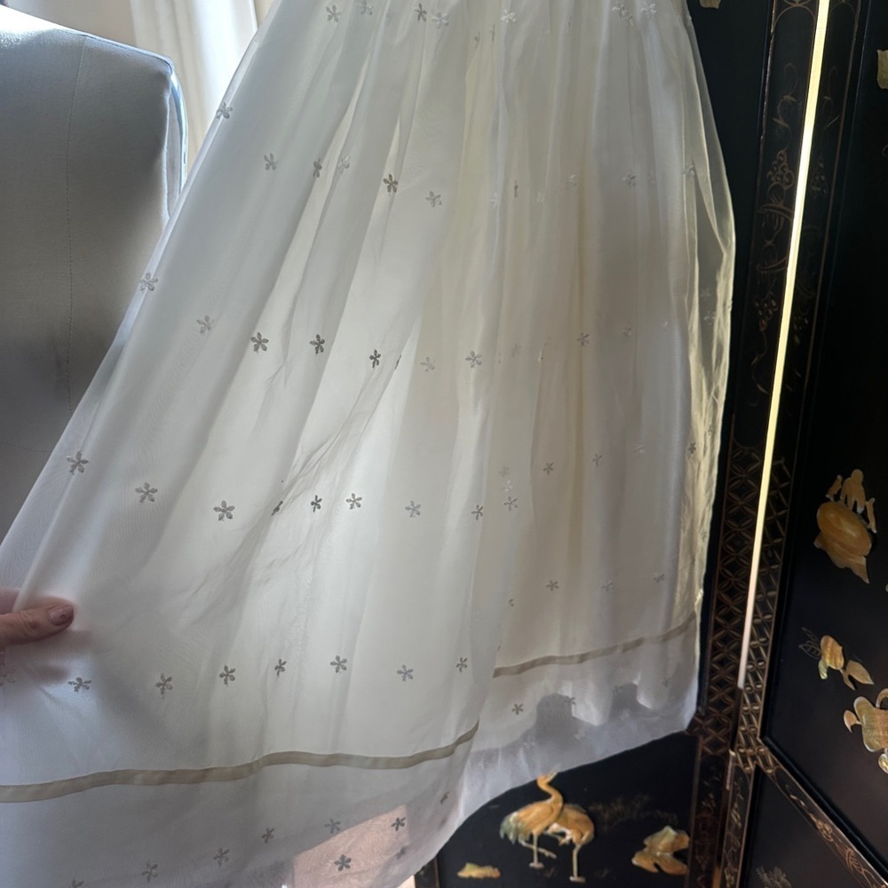 Girls Formal Silk White Dress with Floral Embroidery - Picture 5 of 14